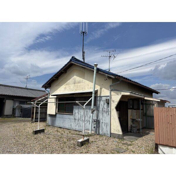 四ツ家町貸家　E号棟 四ツ家町貸家　E号棟号室 建物画像