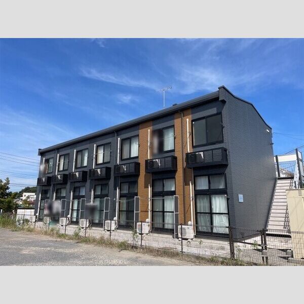 レオパレスブルースカイ小山 建物画像