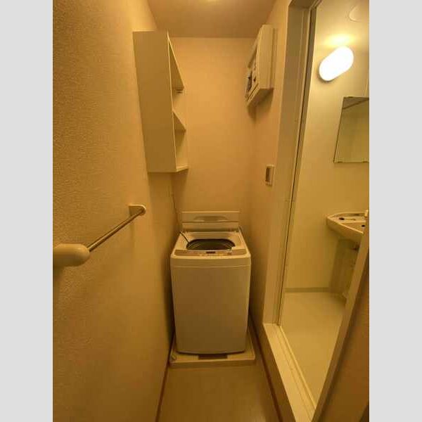 レオパレスブルースカイ小山 室内写真9
