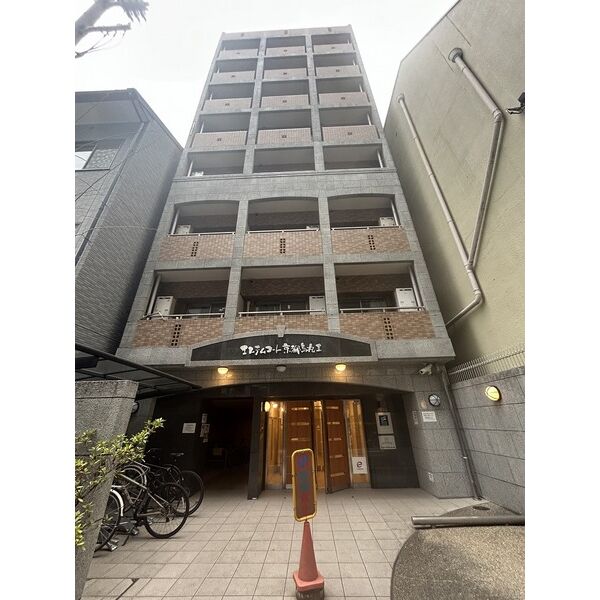 エステムコート京都烏丸II 建物画像