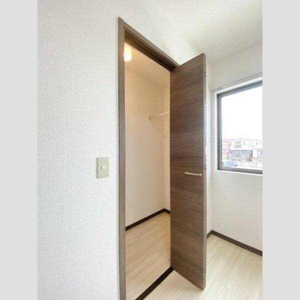 Plussum Court前田町 室内写真7