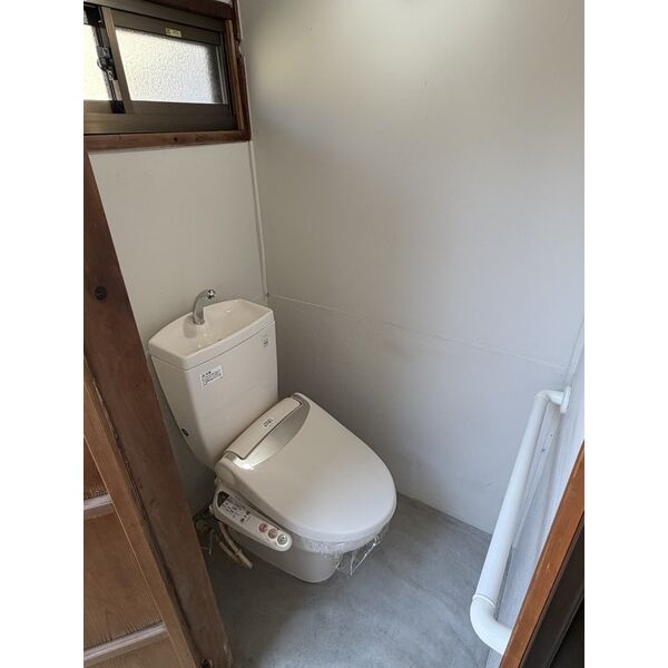 上田住宅 平屋建 室内写真1
