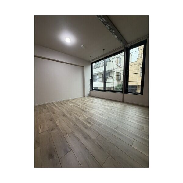 The Residence Ichigayadaimachi 室内写真1
