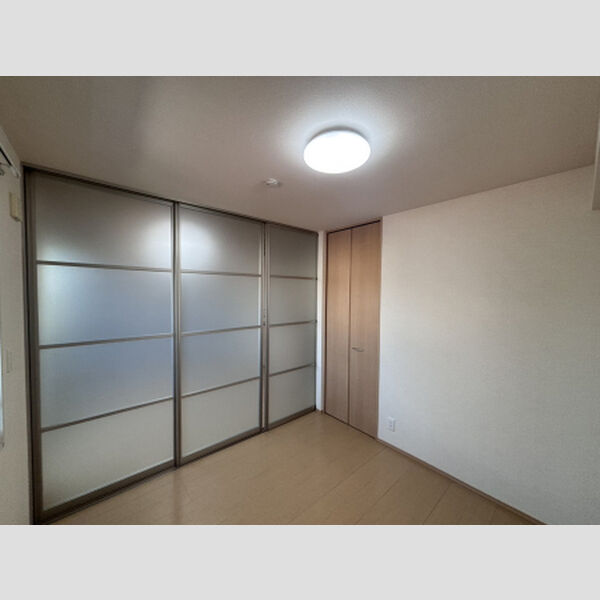 グランドゥール畷 室内写真2