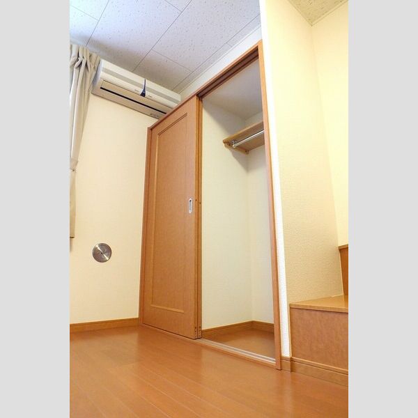 レオパレスプリマベーラ 室内写真7