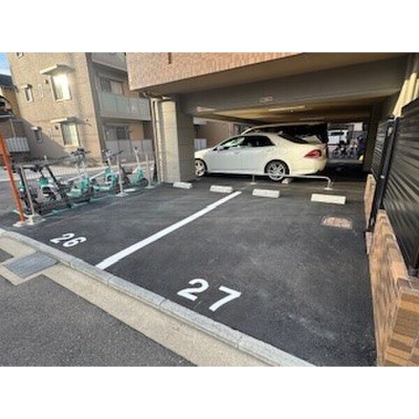 リバティスクエア 室内写真2
