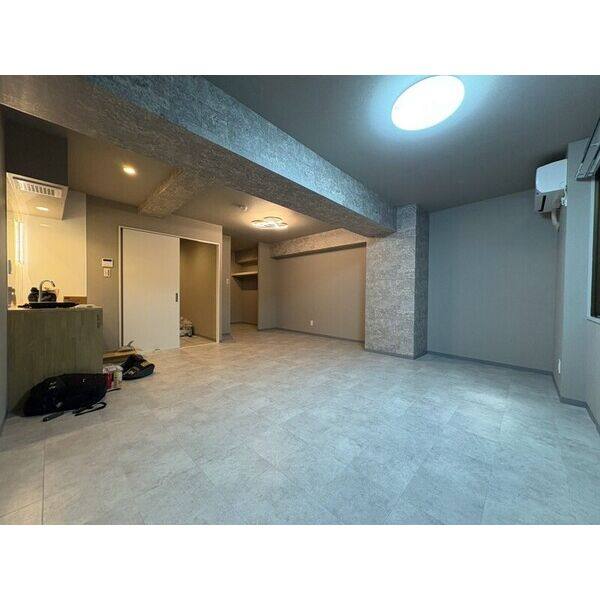 LEVANTE SAKAE EAST 室内写真2