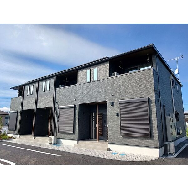 ルミナス 八街 建物画像