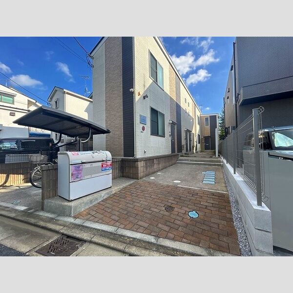 レオネクストディヴェルソ 室内写真3