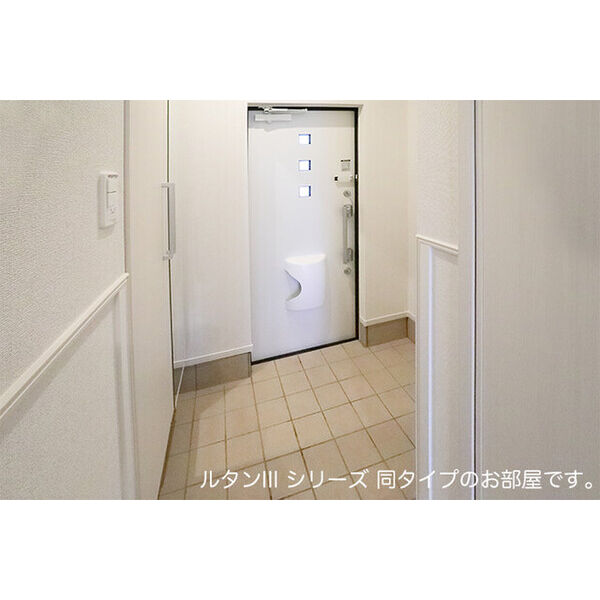 ソレアード コート 室内写真5