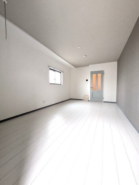 リブレスト南千住 室内写真1