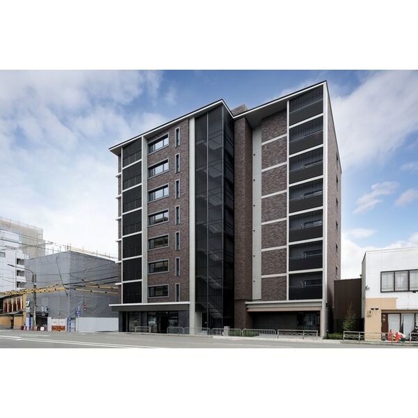 STANDZ西院 建物画像