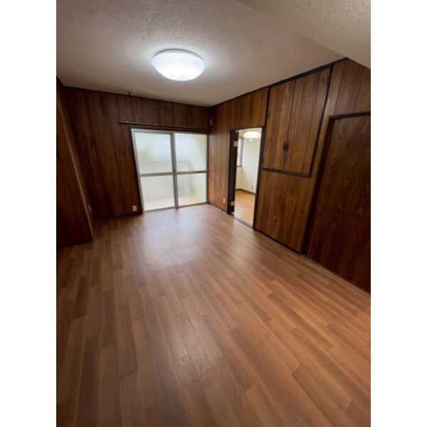 北区鈴蘭台北町戸建 室内写真3