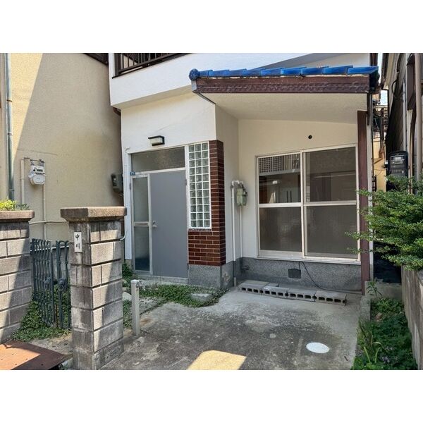 松原市三宅中3丁目貸家