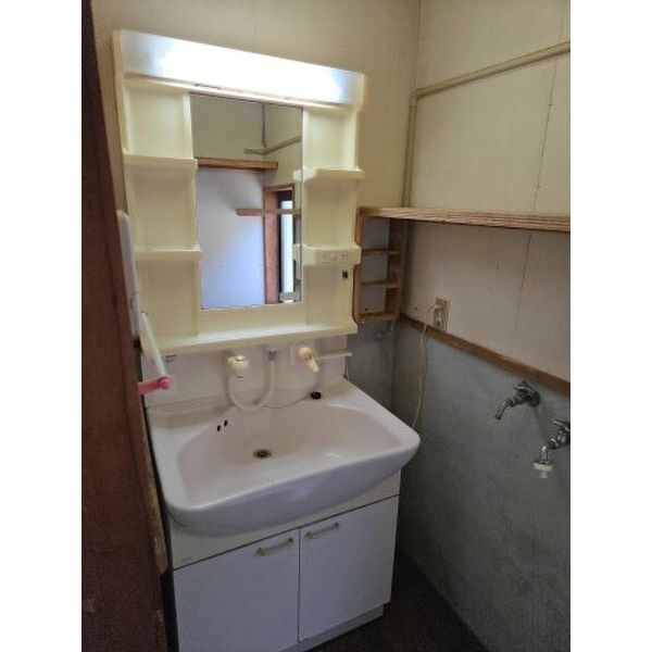 6DKゆとりの2階建戸建て 室内写真6