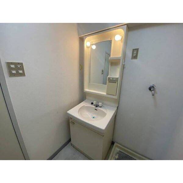 プレズ名古屋入場 室内写真8