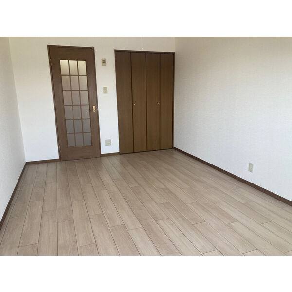 KI corporation F 室内写真1