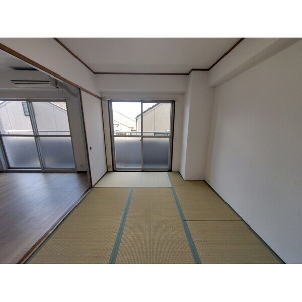 エクラ桂駅前 室内写真3