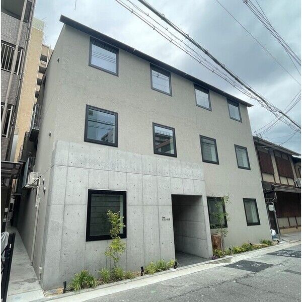 カーサ壬生寺道 建物画像