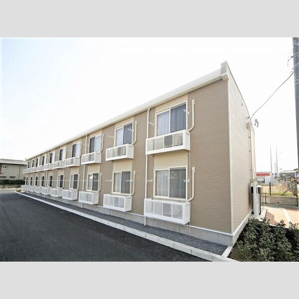 レオパレスグランディア 建物画像