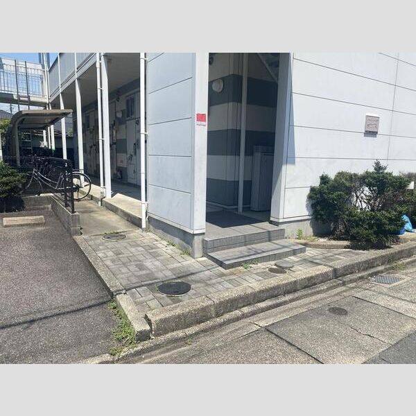 レオパレス愛和 室内写真6