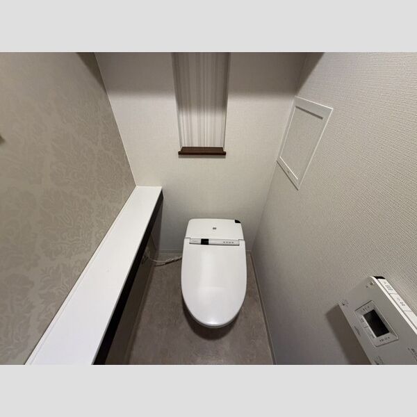 プレミアム菱屋西 室内写真7