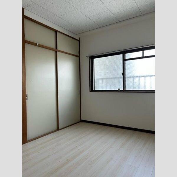 ハイツスペイン村 室内写真10