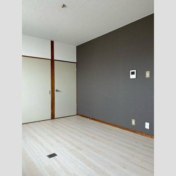ハイツスペイン村 室内写真6