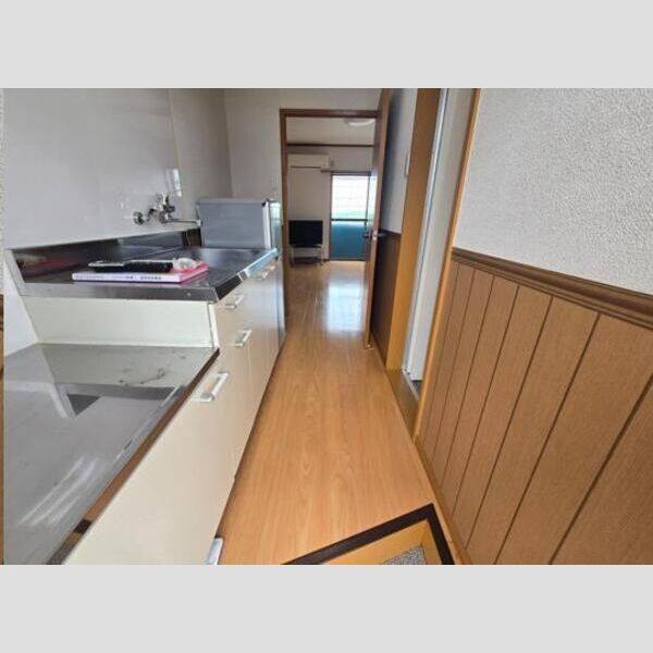 カレッジハウス2 室内写真1
