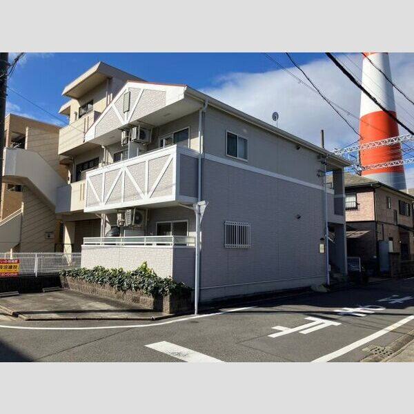 ディモーラ 建物画像
