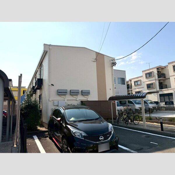 レオパレスJ 建物画像