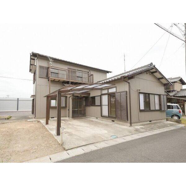 コンビニ、スーパー 、銀行至近の瑞穂市の6DK戸建