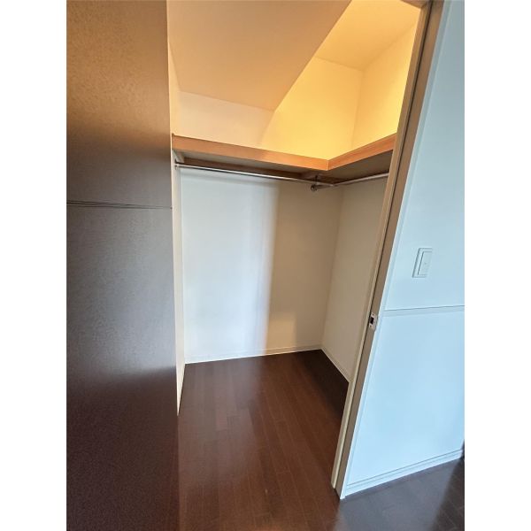 ロイヤルパークス桃坂 室内写真9