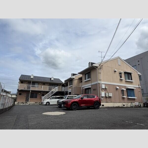 セジュール伊勢田 建物画像