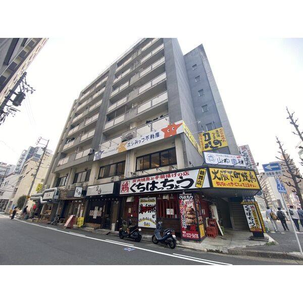 万長ビル 建物画像