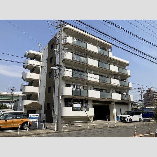 ジュニオ 建物画像