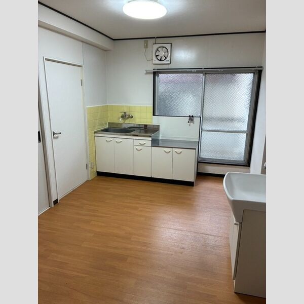 マンション丸保 室内写真3