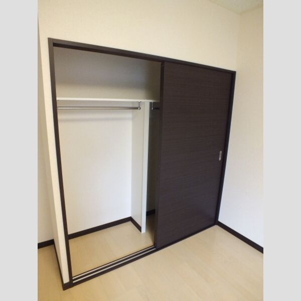 レオネクストグランド 室内写真7