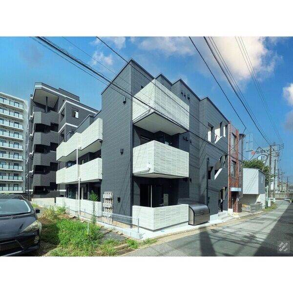 Serenity春日 建物画像
