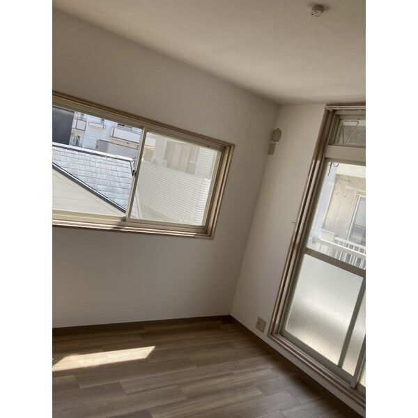 西区九条南3丁目貸家 室内写真6