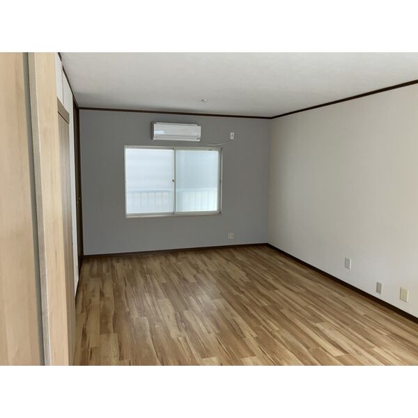 西区九条南3丁目貸家 室内写真7