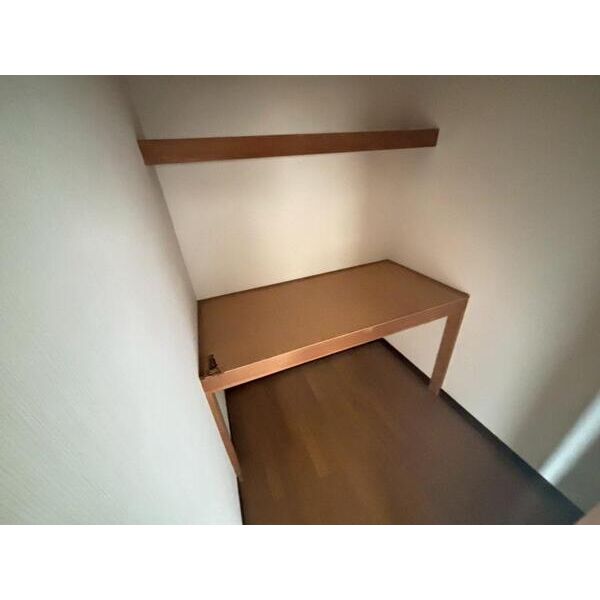 走井1丁目戸建て 室内写真1