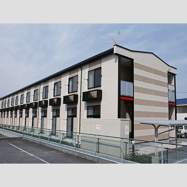 レオパレスWest Bells 建物画像