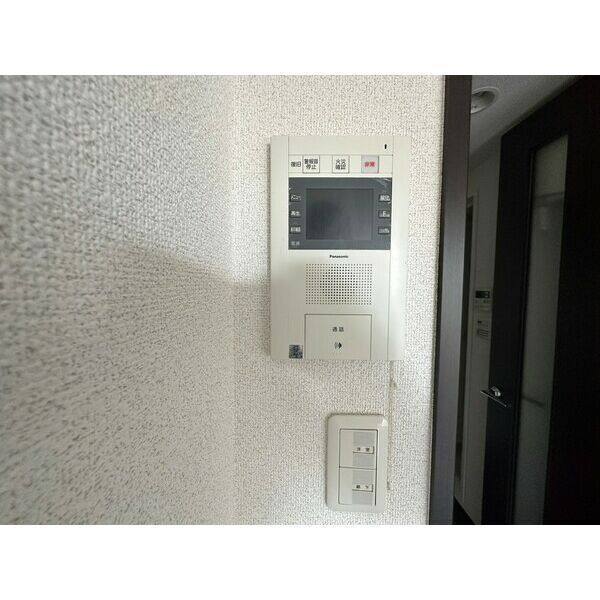 プレミアムコート名古屋金山インテルノ 室内写真9