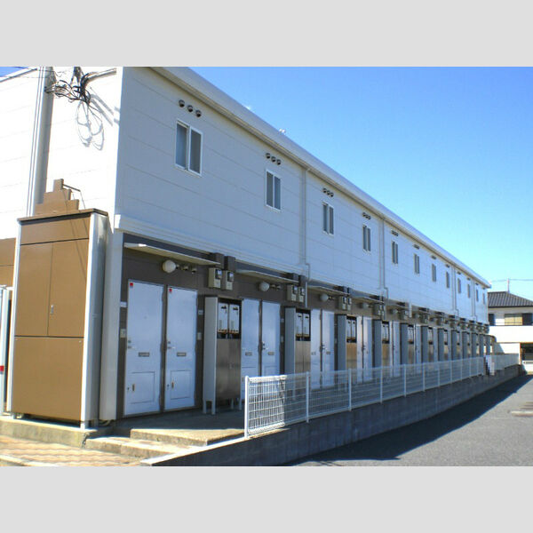 レオパレスブラントン ハウス 建物画像