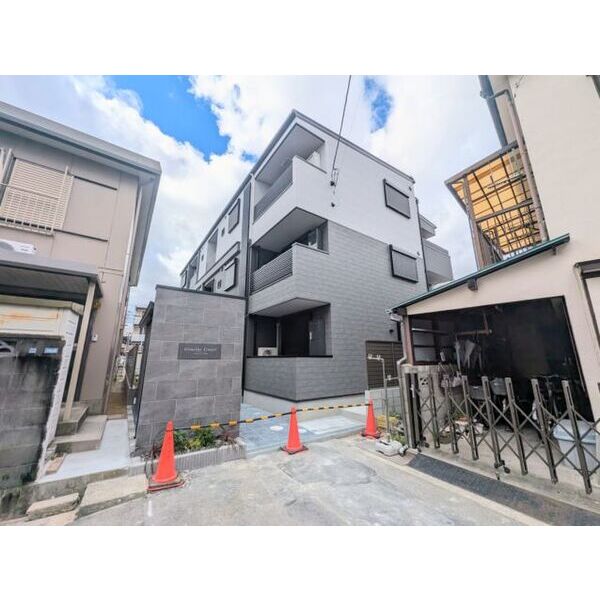Gracias Court岸辺 建物画像