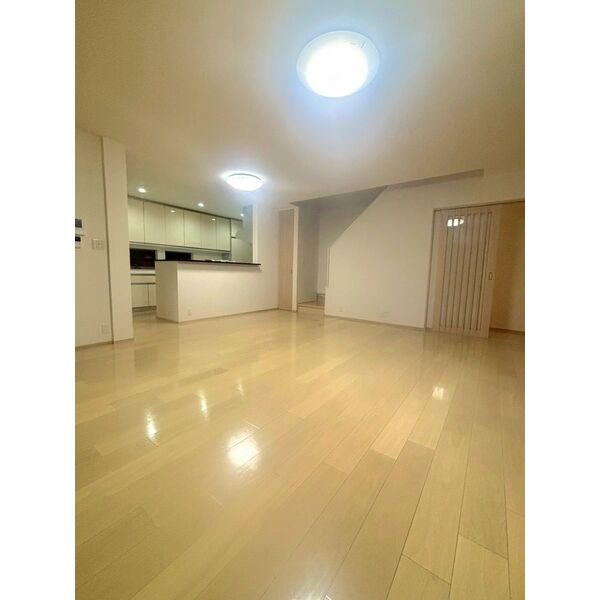 西宮市池田町戸建 室内写真1
