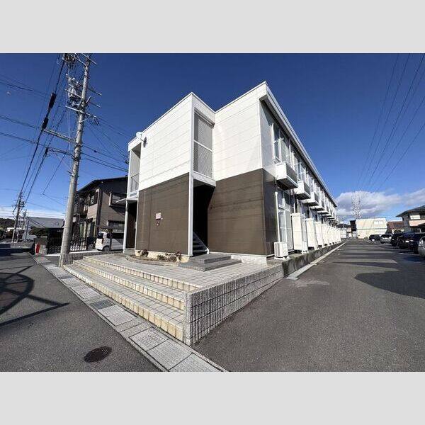 レオパレスエーデル 建物画像