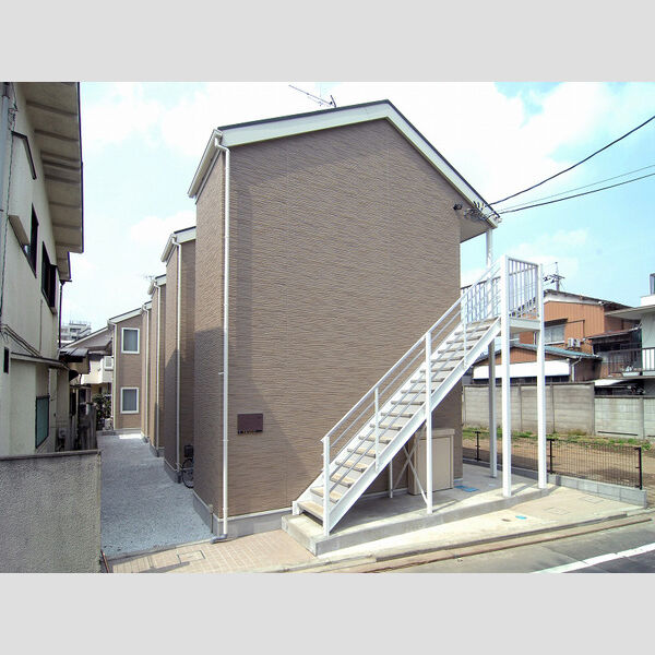レオパレスはじめ