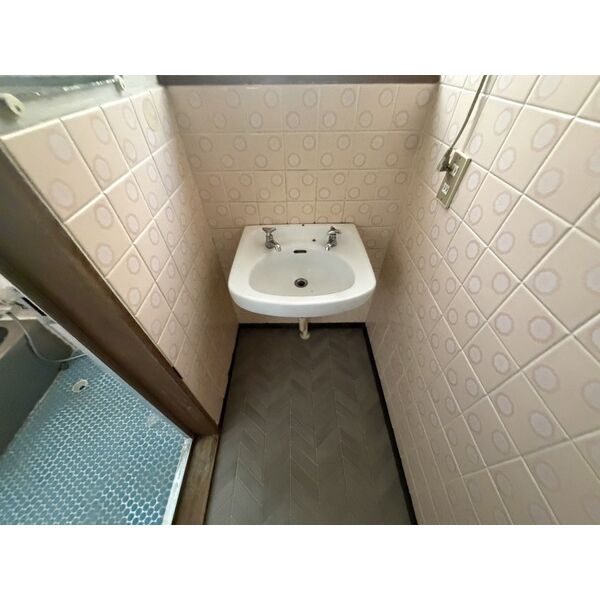 和歌山市古屋戸建 室内写真11